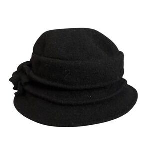 D&Y Black Wool Cloche Hat with Flower Detail One Size Fits Most